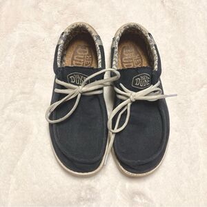 Men’s Hey Dude Wally Break Stitch Boat Shoes Size 10 Blue